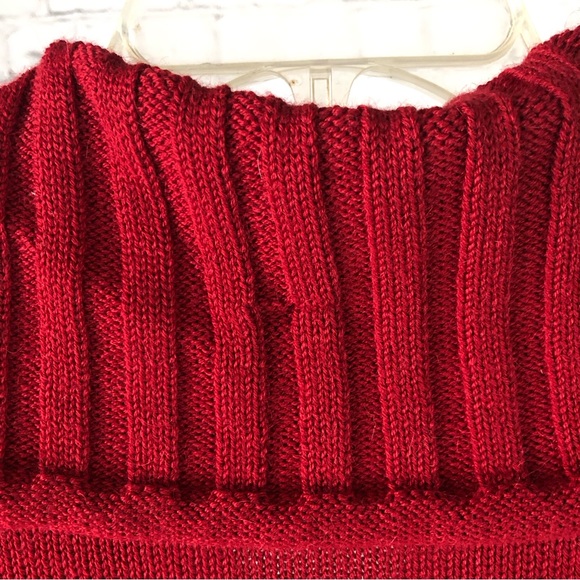 Women's Indigenous Designs Red Alpaca and Wool Blend Front Zip Sweater. Size M - Picture 12 of 14